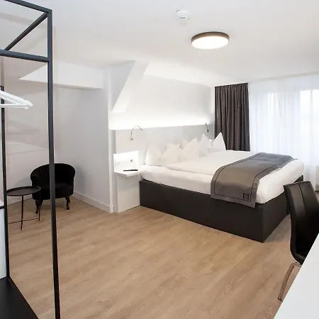 Otel Dormero 4*